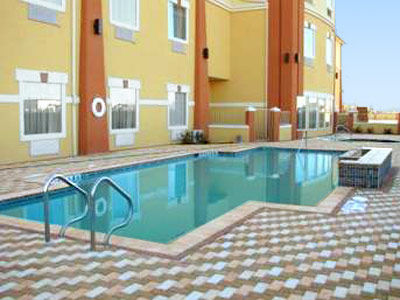 Super 8 By Wyndham Hidalgo/Mcallen Area Ngoại thất bức ảnh